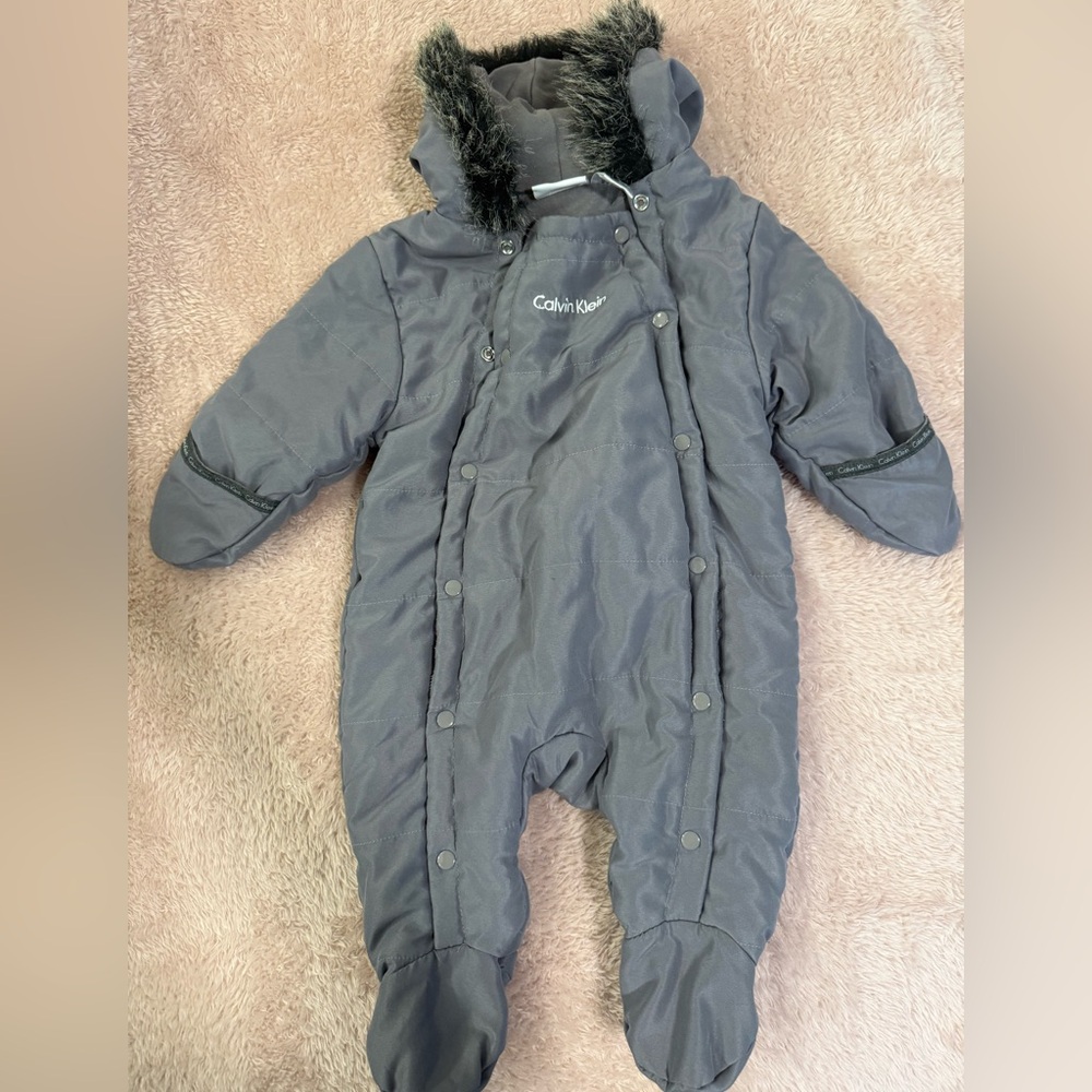 🟠🟠Calvin Klein Charcoal Snowsuit